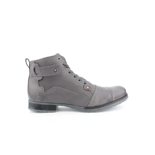 Bota INVINCI
