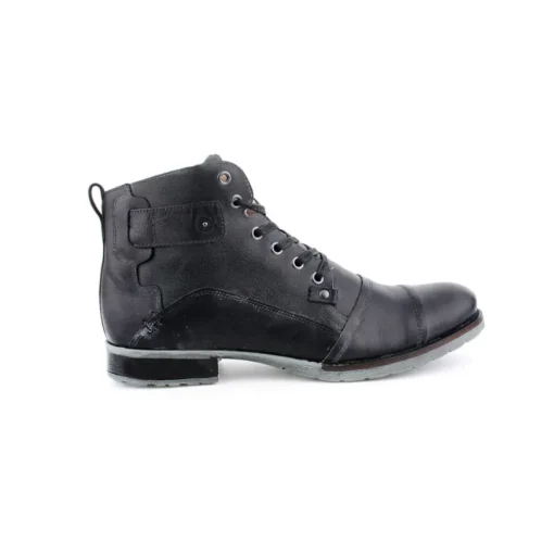 Bota INVINCI