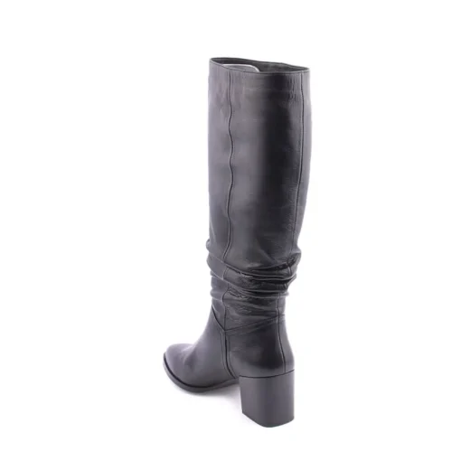 Bota OII!