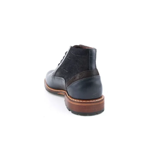 Bota OPOSTOS
