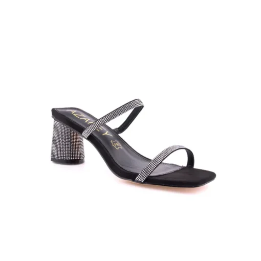 Chinelo AZAREY