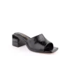 Chinelo AZAREY