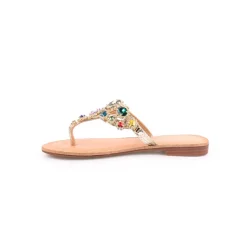 Chinelo AZAREY