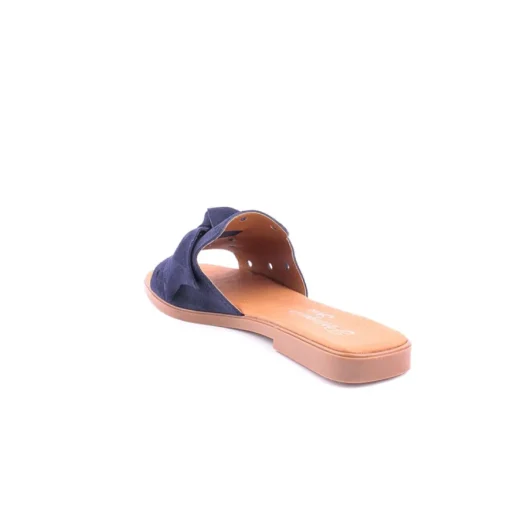 Chinelo BC