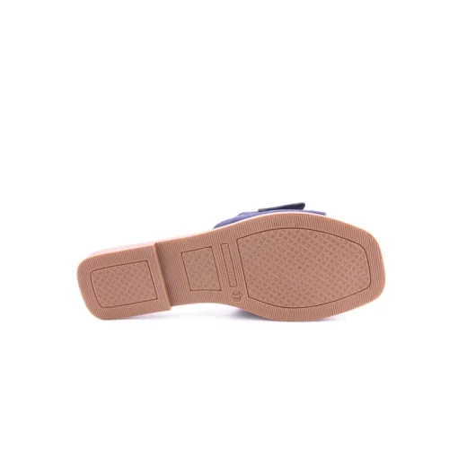 Chinelo BC