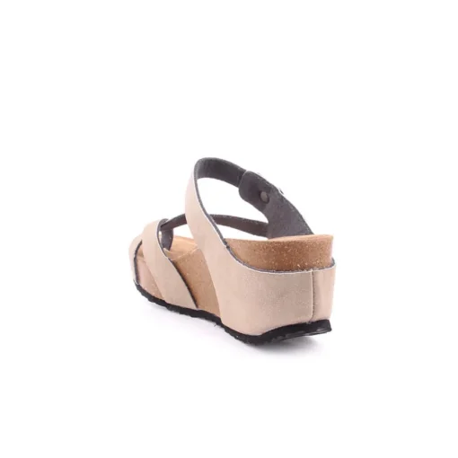 Chinelo GUTTEN