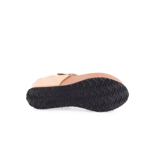 Chinelo GUTTEN