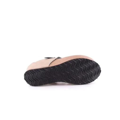 Chinelo GUTTEN