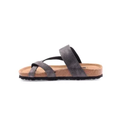 Chinelo GUTTEN