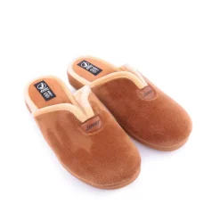 Chinelo JAVER