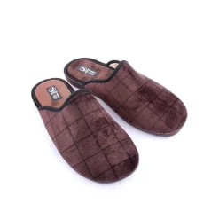 Chinelo JAVER