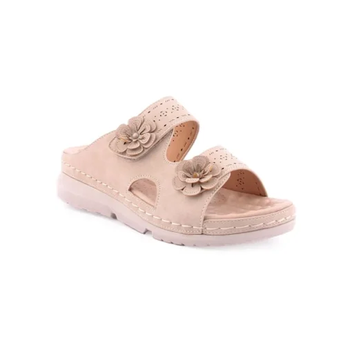 Chinelo LAPIERCE