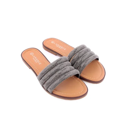Chinelo LAPIERCE