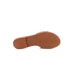 Chinelo LAPIERCE