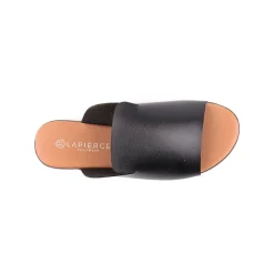 Chinelo LAPIERCE