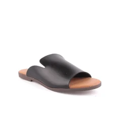 Chinelo LAPIERCE