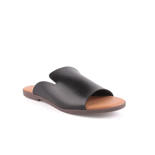 Chinelo LAPIERCE