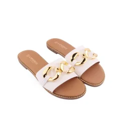 Chinelo LAPIERCE