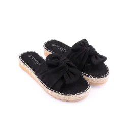 Chinelo LAPIERCE