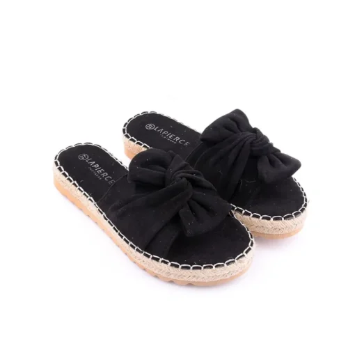 Chinelo LAPIERCE