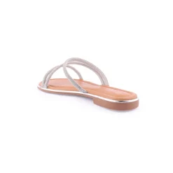 Chinelo LAPIERCE