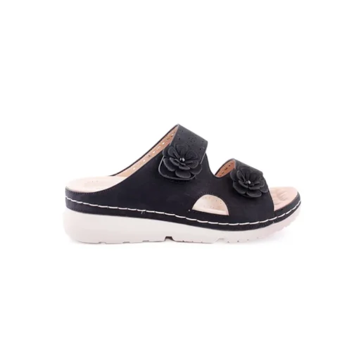Chinelo LAPIERCE