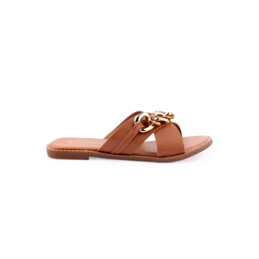 Chinelo LAPIERCE