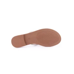 Chinelo LAPIERCE