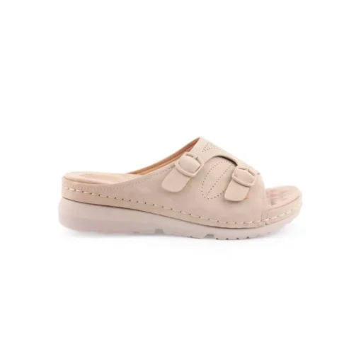 Chinelo LAPIERCE