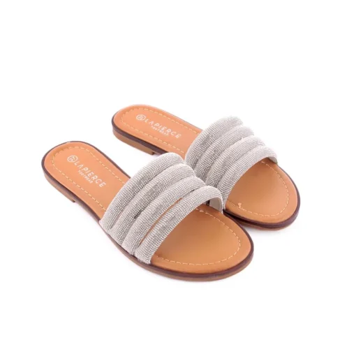 Chinelo LAPIERCE