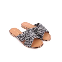 Chinelo LAPIERCE