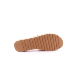 Chinelo LAPIERCE