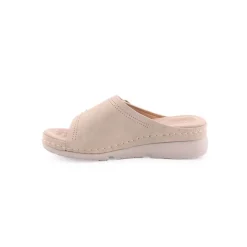 Chinelo LAPIERCE