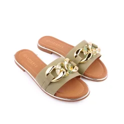 Chinelo LAPIERCE