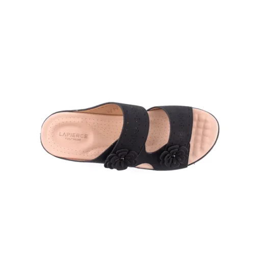 Chinelo LAPIERCE