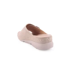Chinelo LAPIERCE