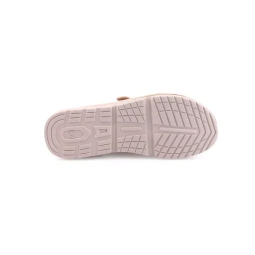Chinelo LAPIERCE