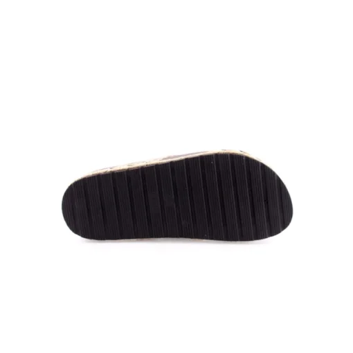 Chinelo LAPIERCE