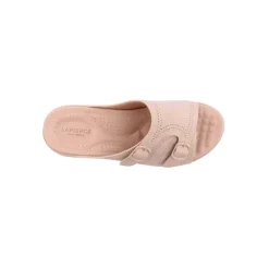 Chinelo LAPIERCE