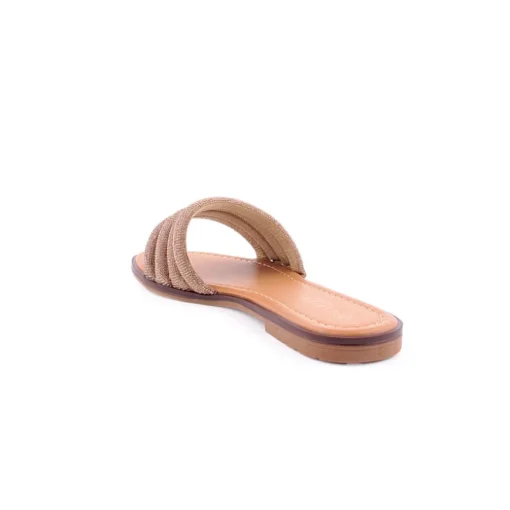 Chinelo LAPIERCE