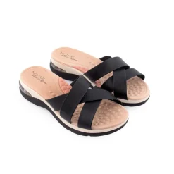 Chinelo MODARE