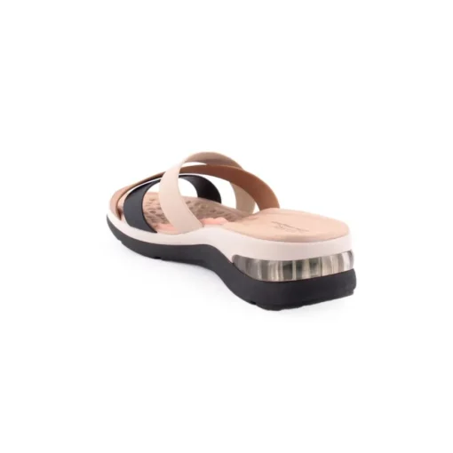 Chinelo MODARE