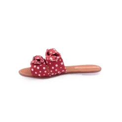 Chinelo MOLECA