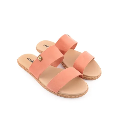 Chinelo MOLECA
