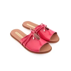 Chinelo MOLECA