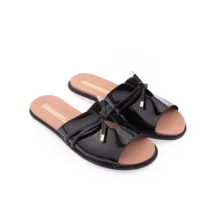 Chinelo MOLECA