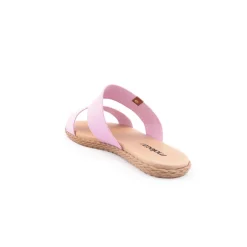 Chinelo MOLECA