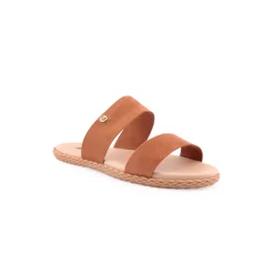 Chinelo MOLECA