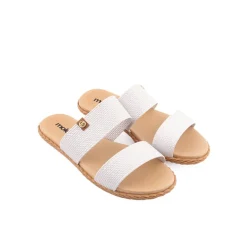 Chinelo MOLECA