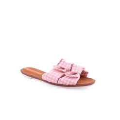 Chinelo MOLECA